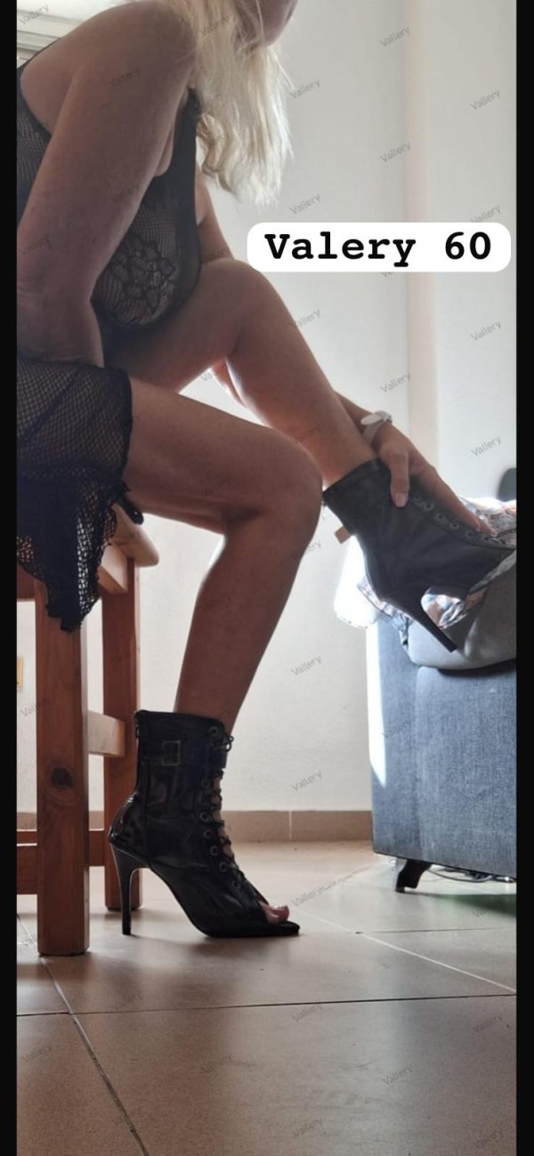 GILF 60