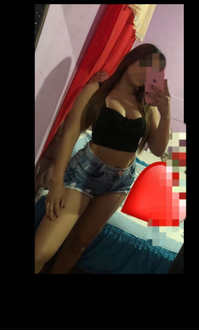 Colombiana primera vez por tu zona