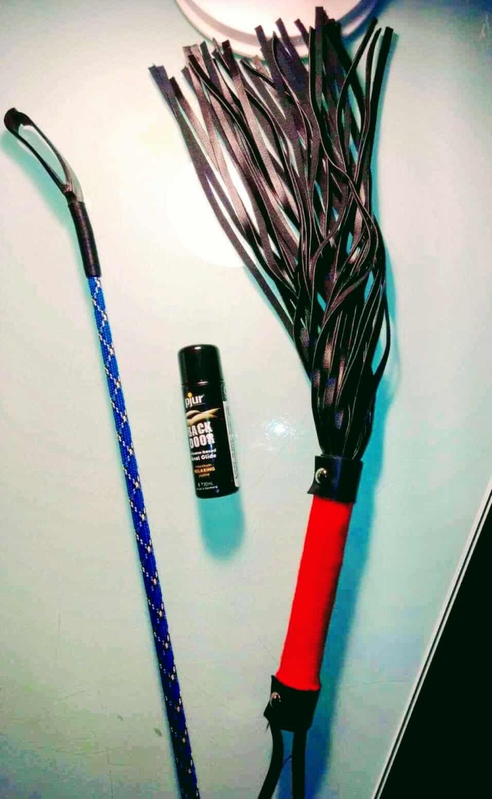 AMA de casa española, dominante y caprichosa.