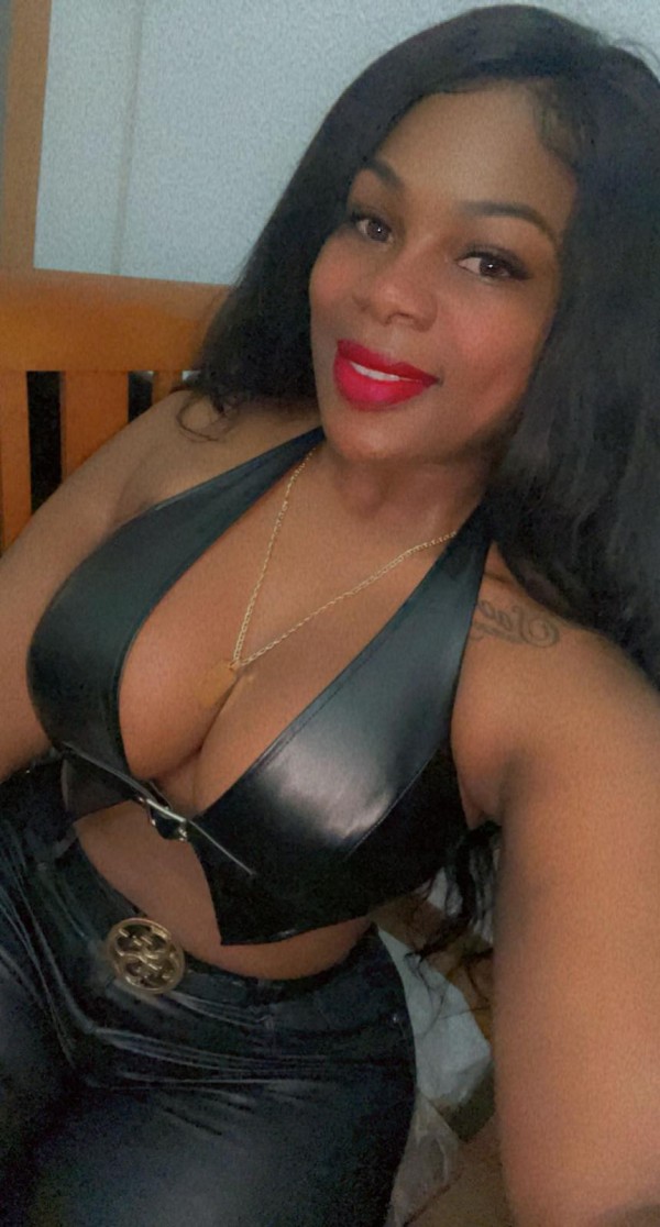 Karina mulata super tetona Con hambre de nuevas aventuras!!!