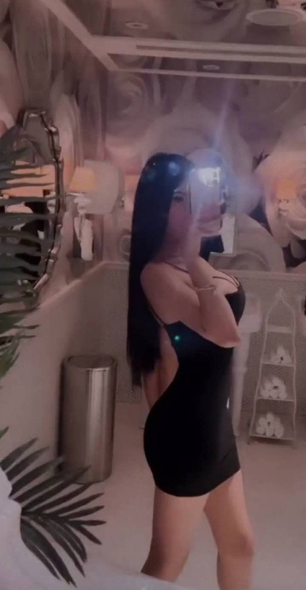 MI CULO Y BOCA QUIEREN CONOCERTE