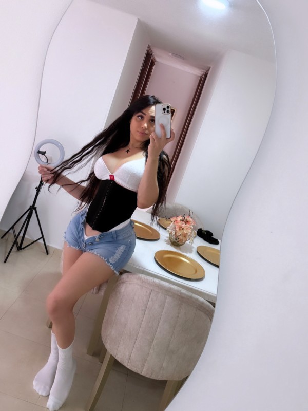 BELLA KATALINA CHICA TRANS NUEVA POR LA ZONA