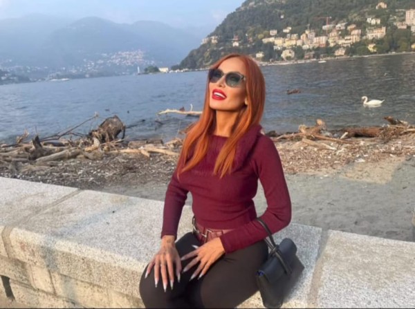 MUJER MADURITA Y SEPARADA EN TRIANA