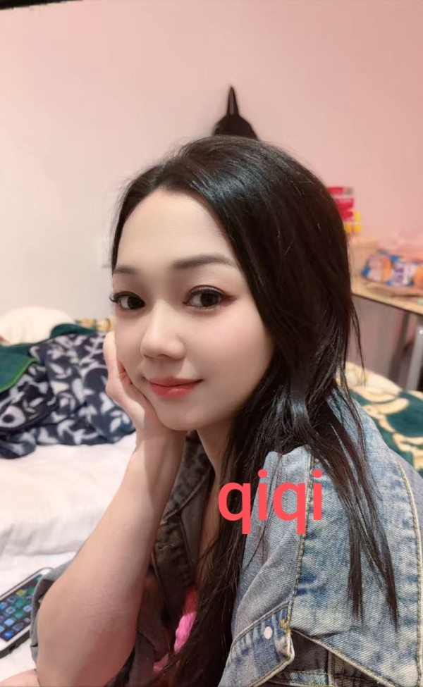 ESCORTS SEXYS CACHONDAS NUEVAS EN TU ZONA