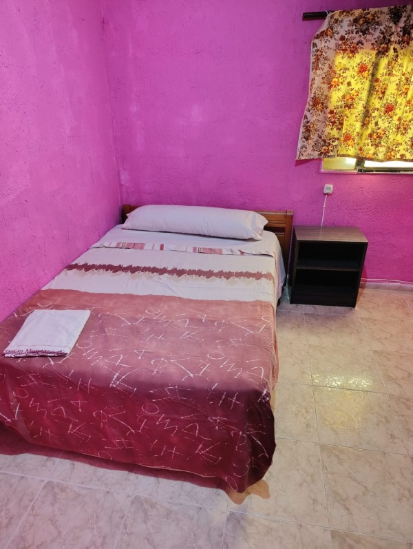 ALQUILO HABITACIONES AL MEJOR PRECIO EN EL HUERCAL – ALMERIA