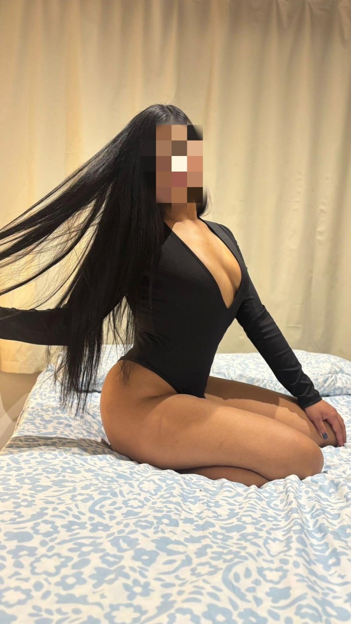 AMIGAS FIESTERAS TRIOS LESBICO FETICHES