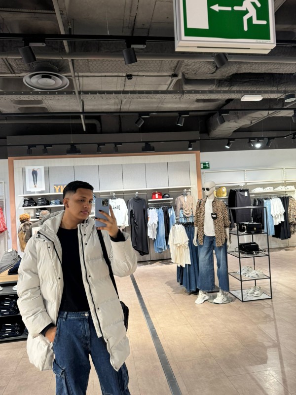 soy lo que buscas fiestero buen rollo y muy majo para ti