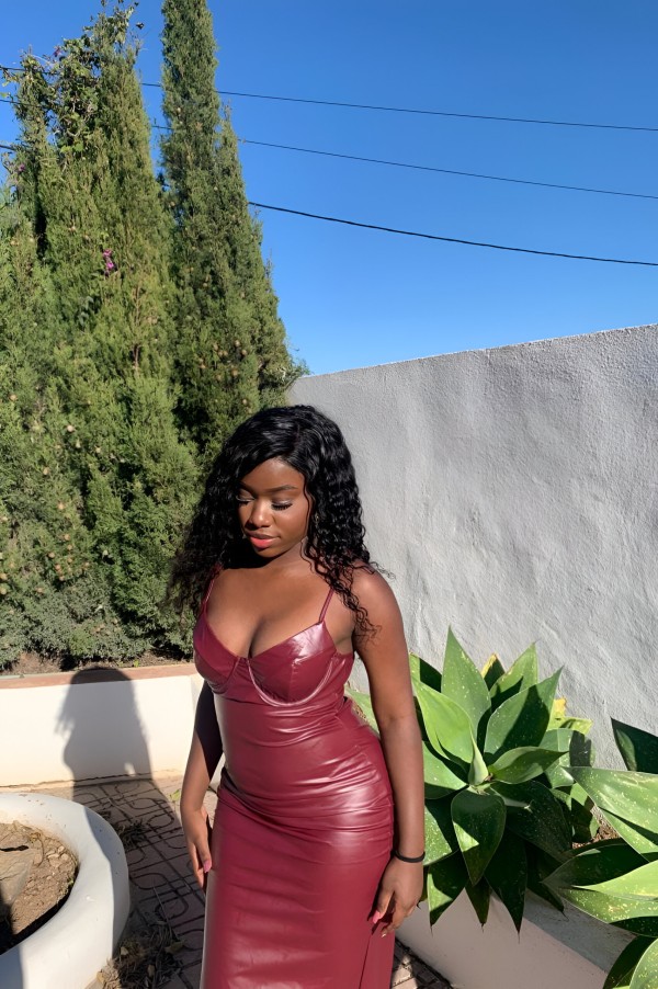 Susana Una tentacion latina