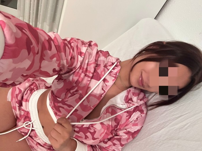 MULTIORGASMICA PERRA Y MUY CACHONDA