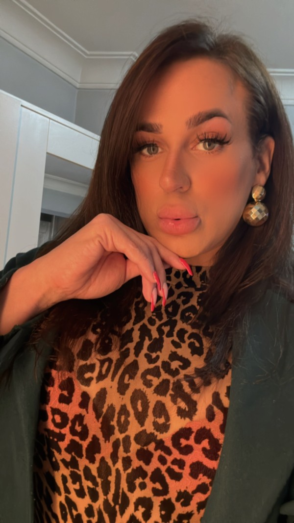 Dispuesta a todo amor!!!!