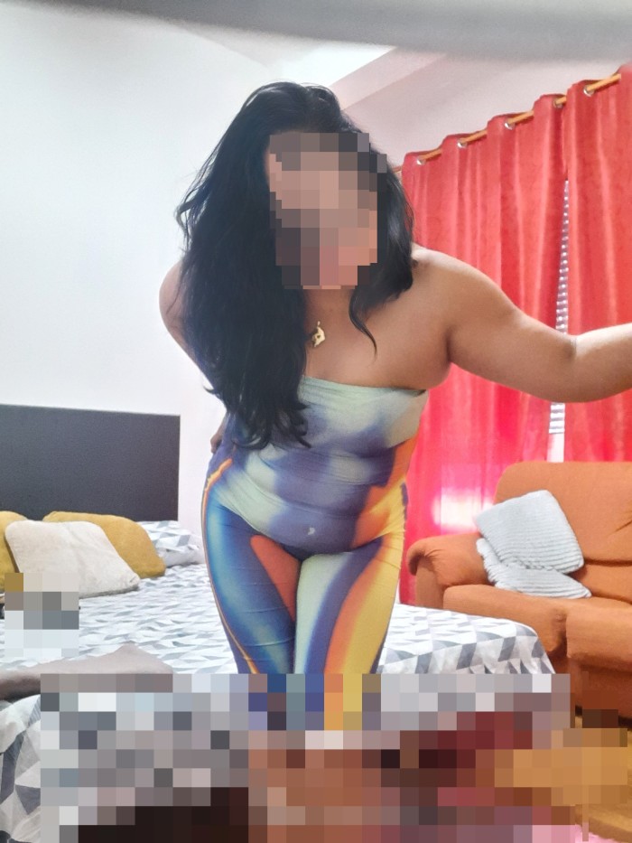 Deliciosa madurita 42 años