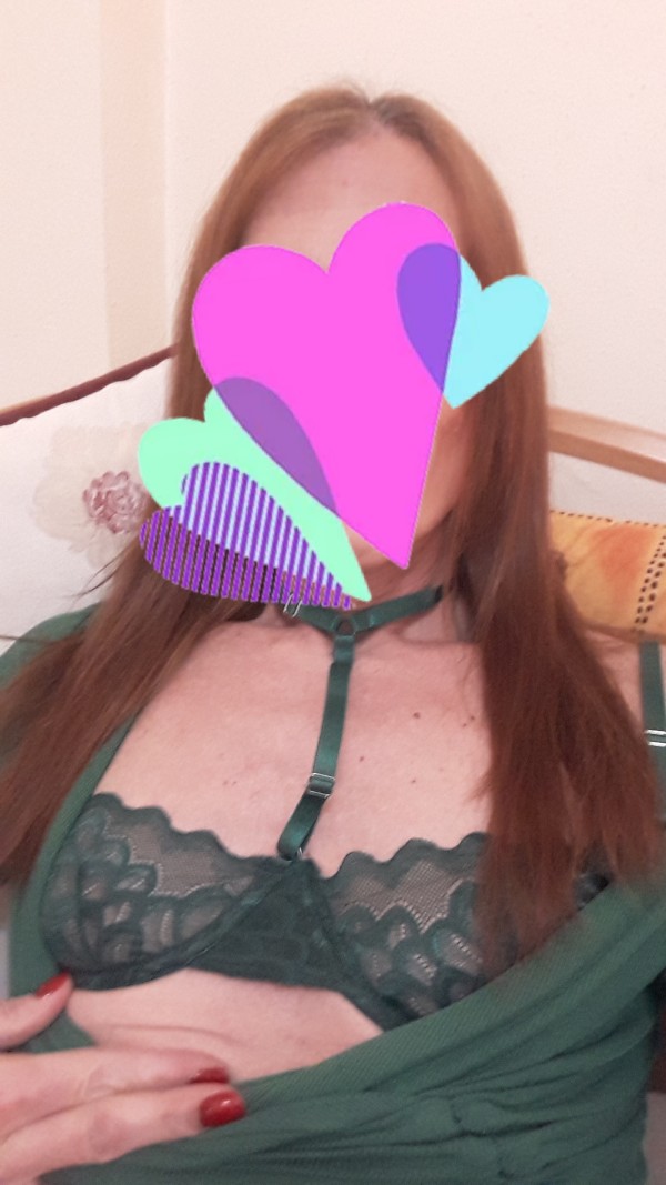 TRANS FEMENINA GUAPA CARIÑOSA