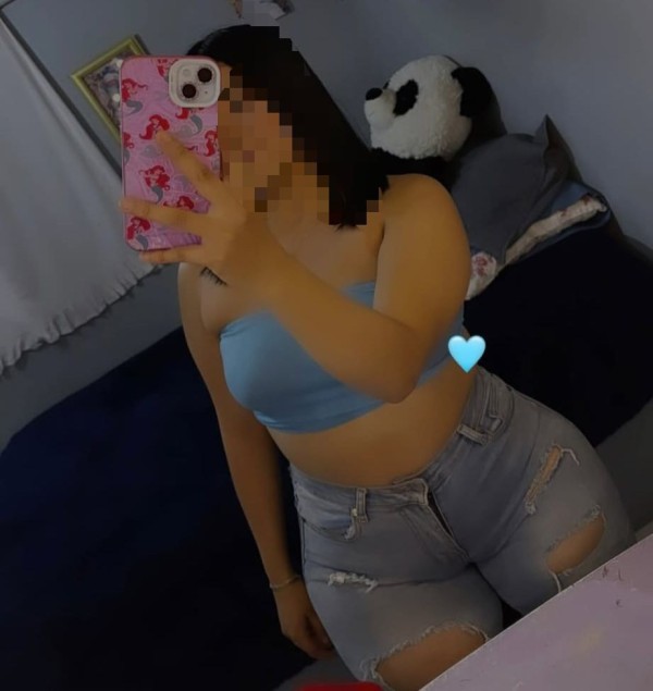 2 AMIGAS recién llegada en Fuengirola