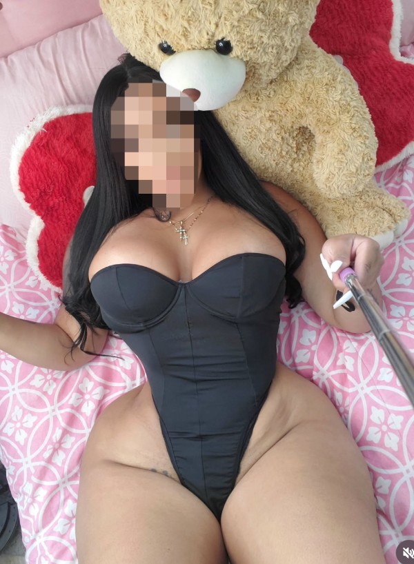 Colombiana. Recién llegada