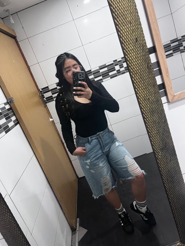 Soy  PAMELA     bombón para que lo disfrutes como más se te antojara