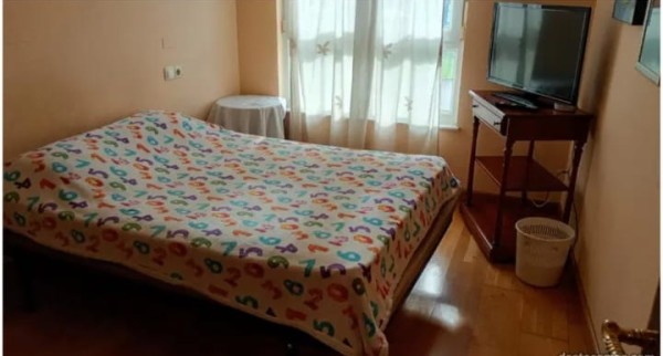 HABITACIÓN DISPONIBLE EN FOZ