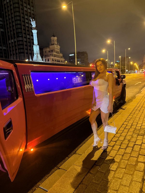 MUÑECA NUNCA ANTES VISTA ANNY SCORTH DE LUJO  SUMISA Y FIESTERA LAS 24 HORA