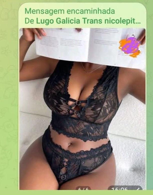 Trans brasileña negrita Lugo