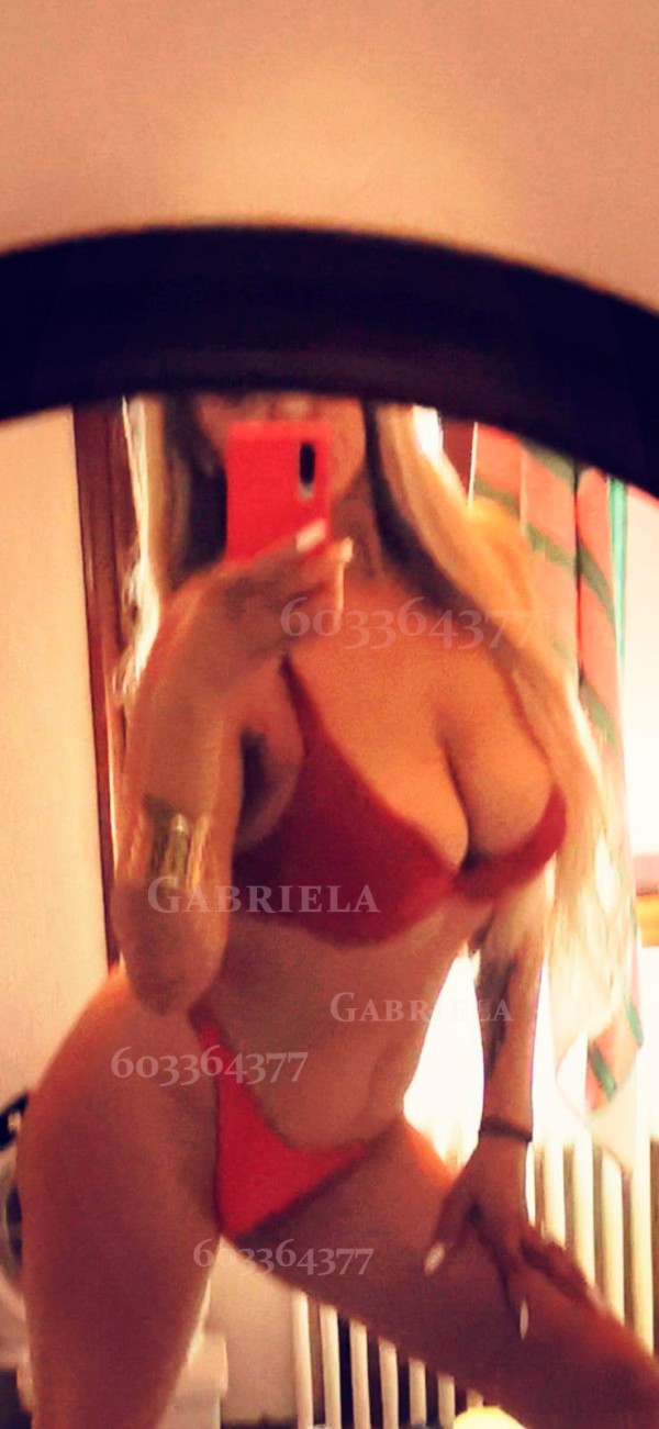 Madurita fiestera, muy sexy y apasioanda por Abando