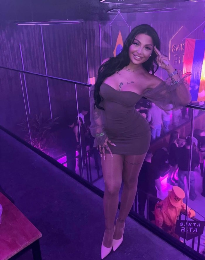 Natalia española garganta profunda