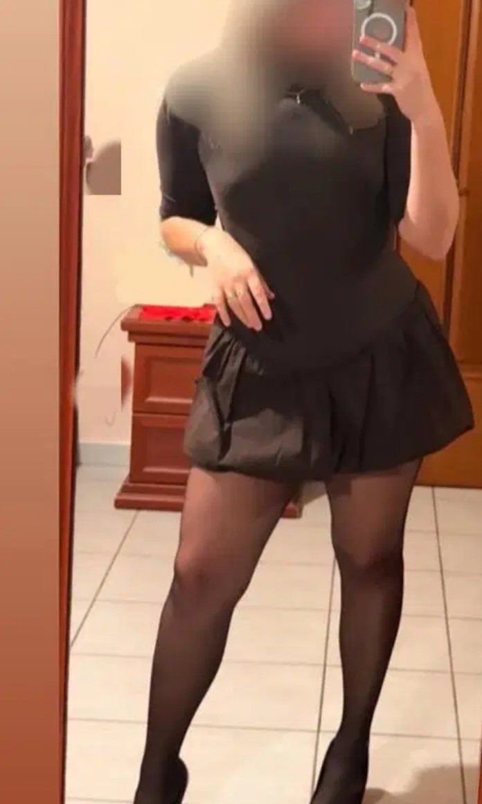 CARMEN TU MASAJISTA TITULADA CALIENTE