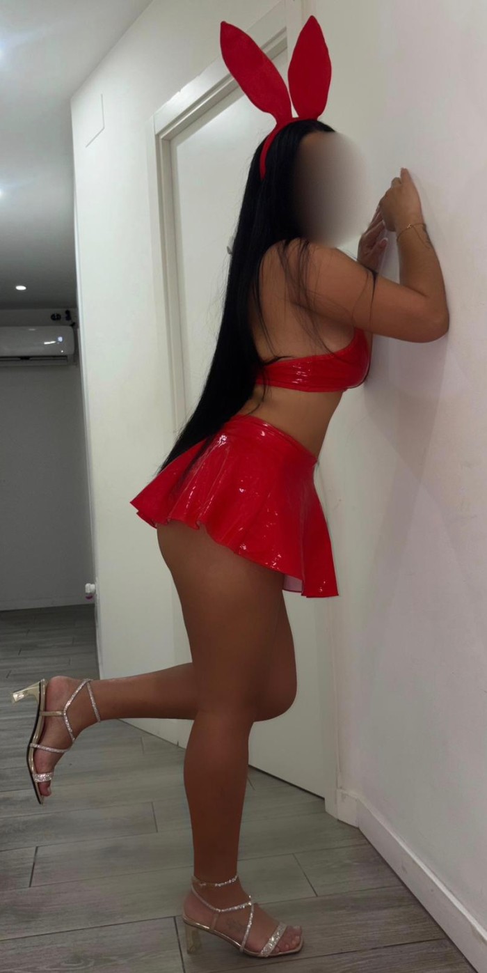 ESCORT FINA Y DE LUJO DESEA PROBARTE 40€ 60€ 100€