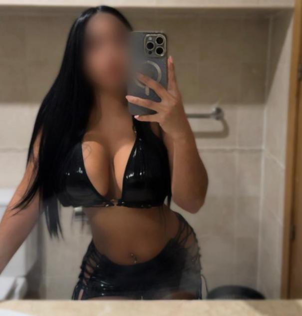 NOVEDAD GHANIMA FIESTERA TRIOS VICIOSA SIN LIMITES Y DISCRETA EN OURENSE