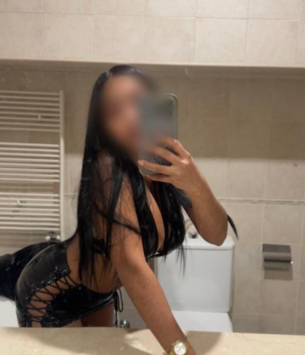 NOVEDAD GHANIMA FIESTERA TRIOS VICIOSA SIN LIMITES Y DISCRETA EN OURENSE