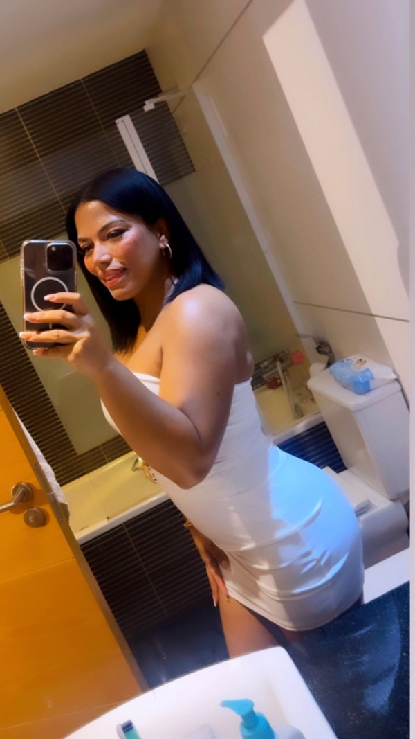 CULONA CON GANAS DE SEXO Y FARRA