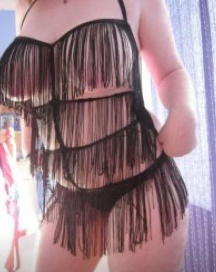 Me encanta la fiesta me la como mui rica!vente