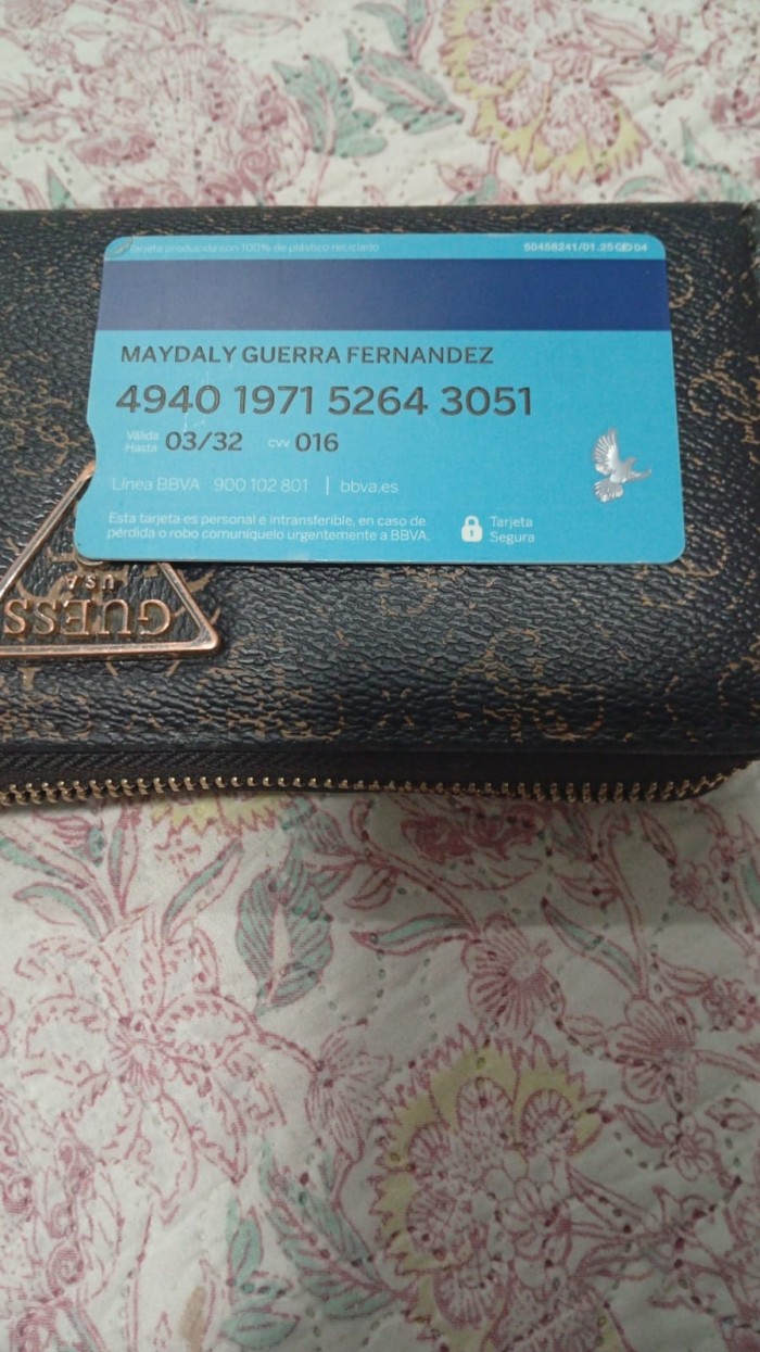 Cubana cerca del mercado de África foto reales