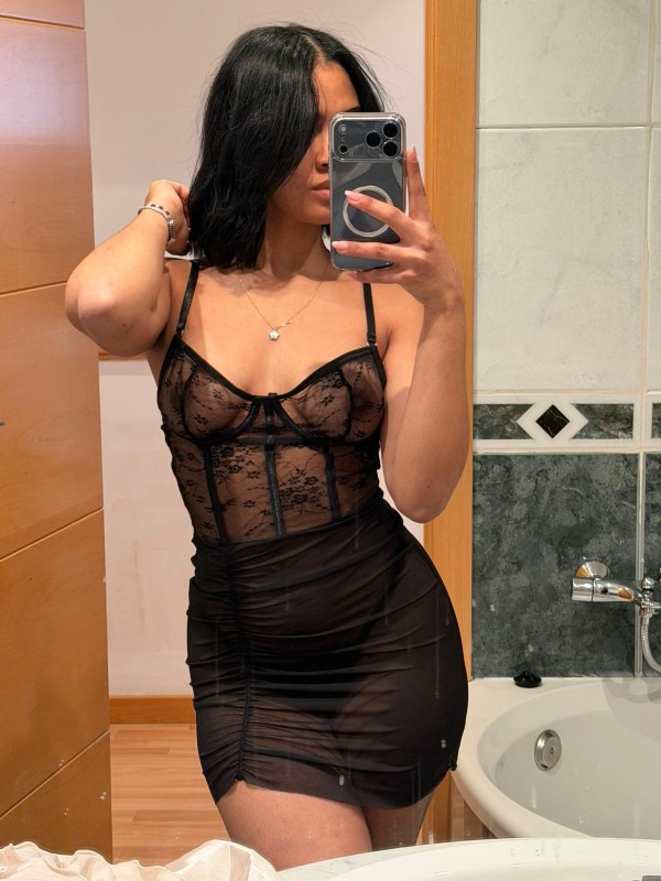 Menceyes 116, Flor 21 años, dominicana