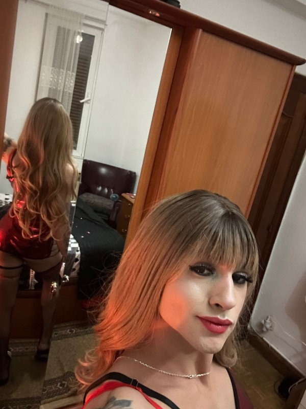 Novedad en vitoria hermosa trans activa fiestera