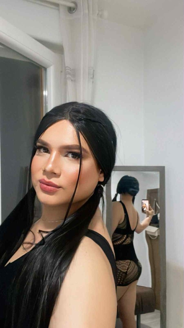 IVANNA guapa chicaTrans colombiana sexy