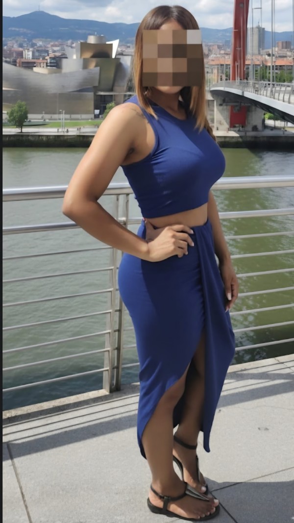 ¡LA DUEÑA DE TUS MEJORES RATOS DE PLACER LUJURIA Y DESENFRENO! SALIDAS 24/7