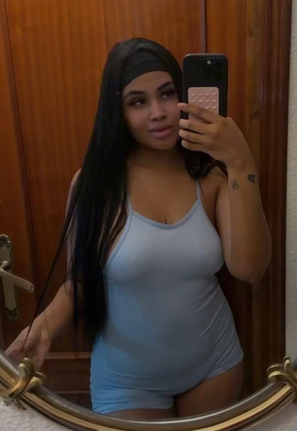 CHICA COLOMBIANA TODA ENERGIA, SUPER MORBOSA