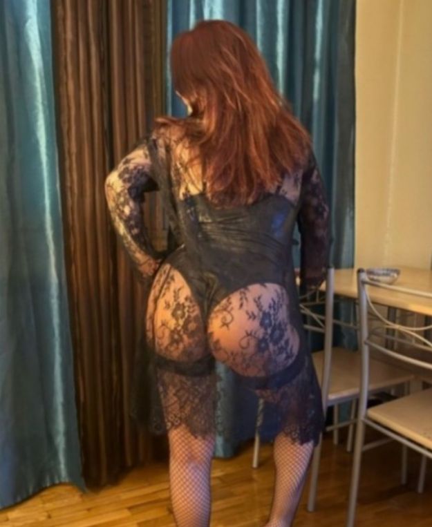 Belleza asturiana complaciente sensual