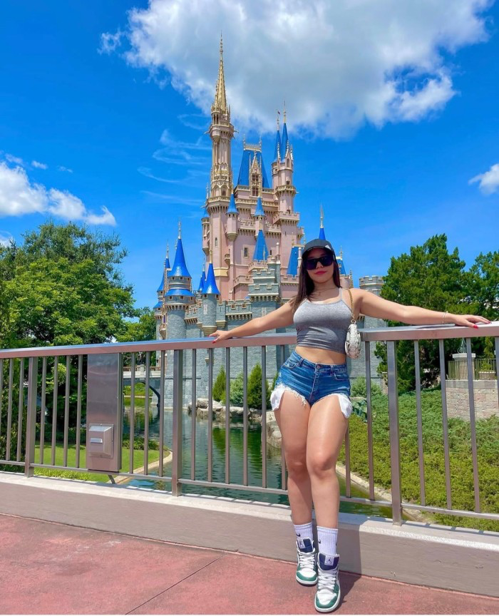 Sexy latina muy complaciente en Cornellá