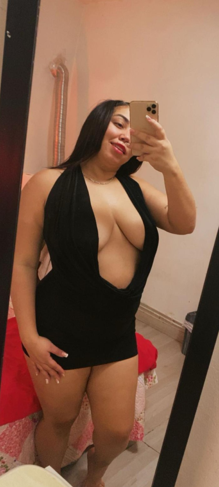 Complacente cariñosa morboza y diavlona