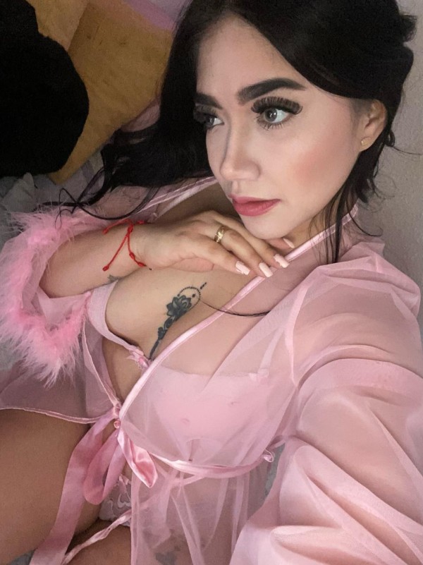 Chica simpática y fogosa