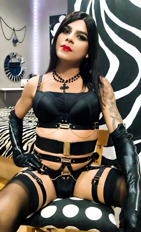ONLINE NUEVOS VIDEOS HOTXXX / SEXTING MORBOSA Y DOMINANTE  FULL LECHE