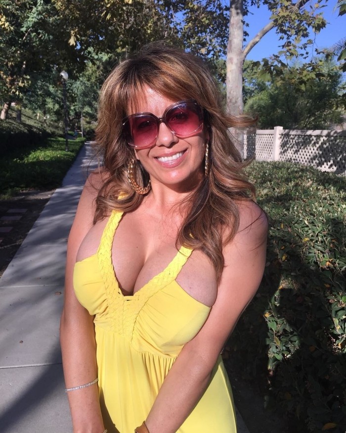 Concha mujer madura 54 años elche..!!