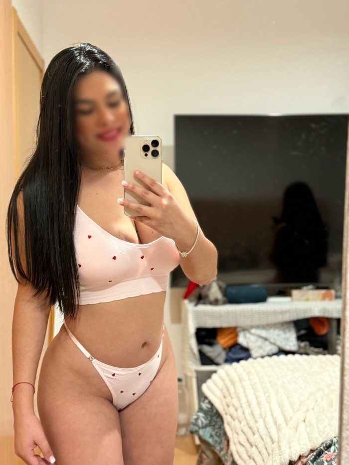 HERMOSA TETONA FIESTERA SALIDAS Por TODO MADRID