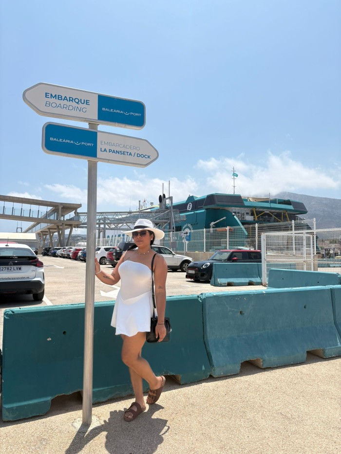 ama estricta y muy implicada