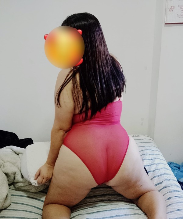 677854610 Samantha encanto colombiano SAN ISIDRO AMOR