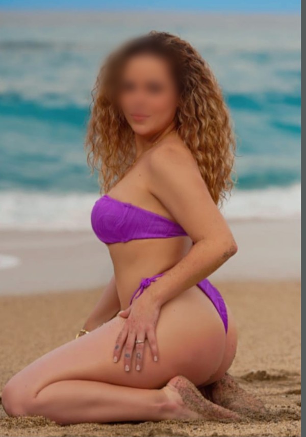 Noa jovencita de nuevo en Alicante española