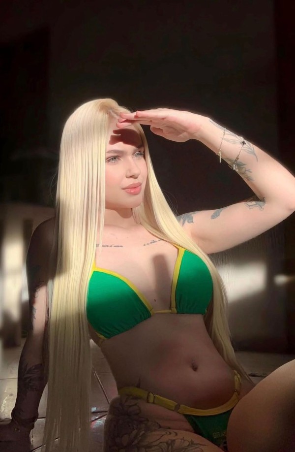 Ambar bonita RUBIA NUEVA en la ciudad