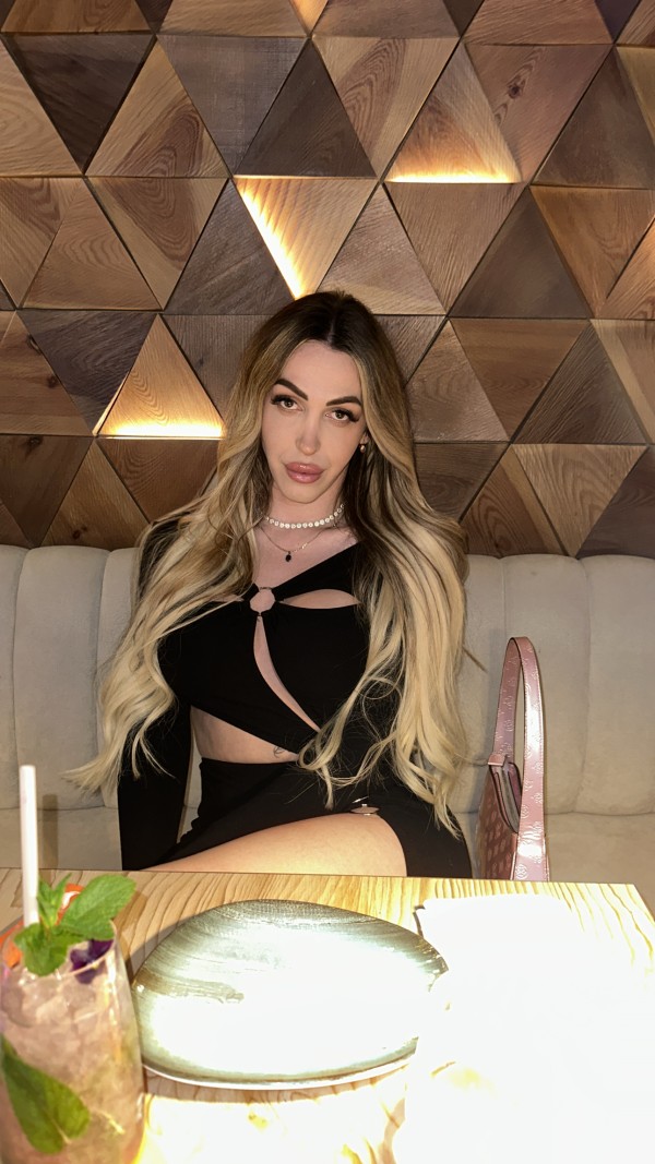 No soy fantasía, soy tentación real