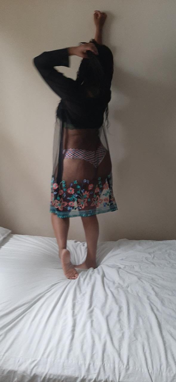 MULATA RECIEN LLEGADA A CEUTA EL MEJOR TRATO