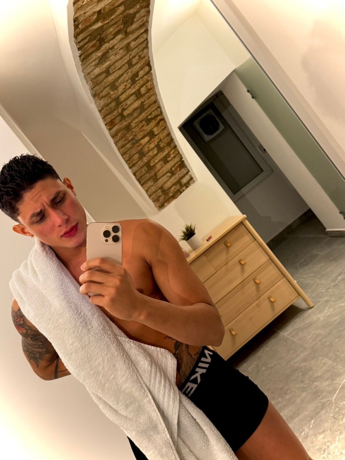 LATINO XXL ÚLTIMOS DIAS